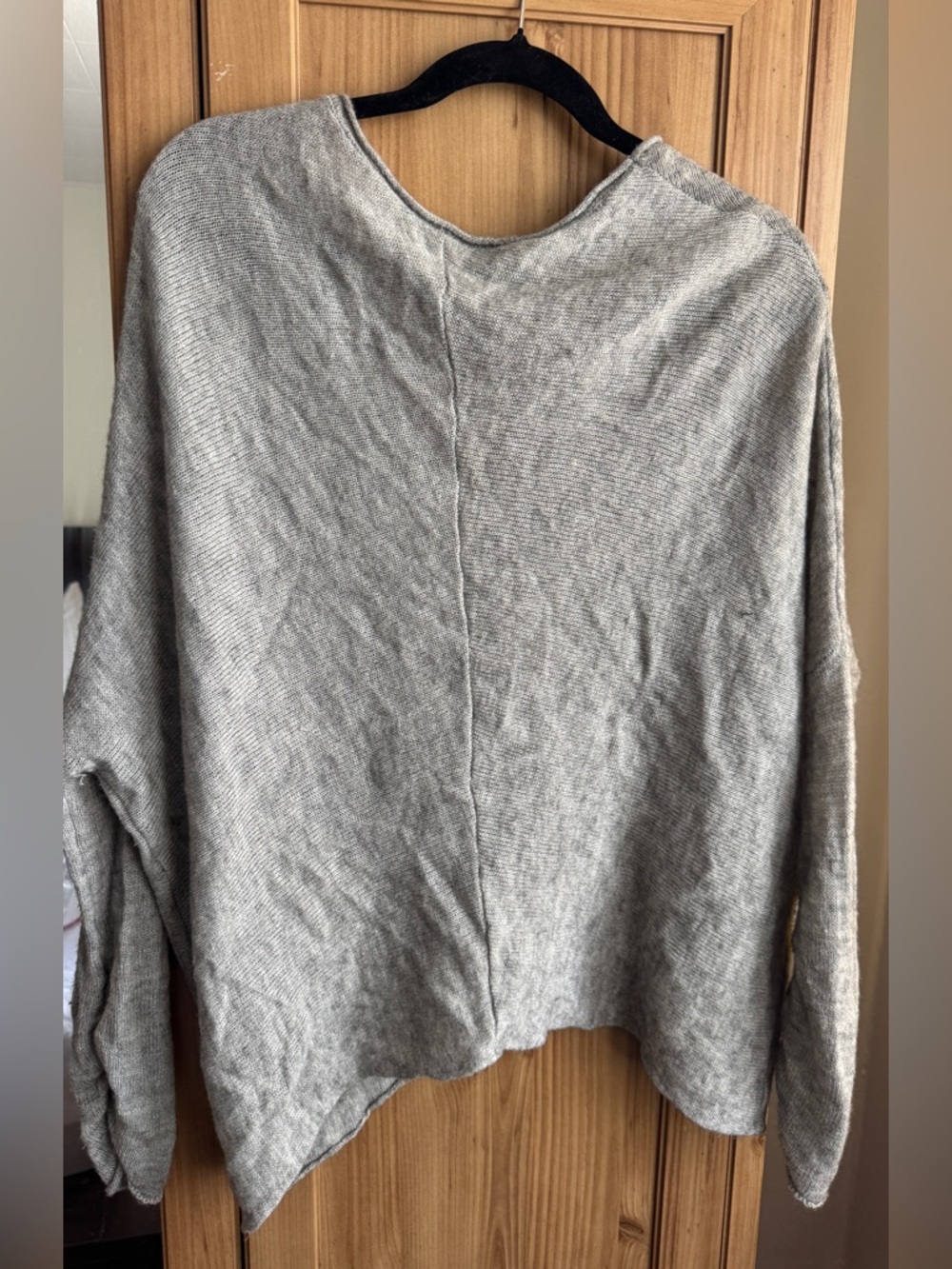 Free People Sadie Dolman Gray Deep V-Neck Wool Lightweight Knit Sweater - Picture 4 of 9